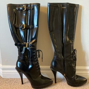 Authentic Gucci patent leather boots.